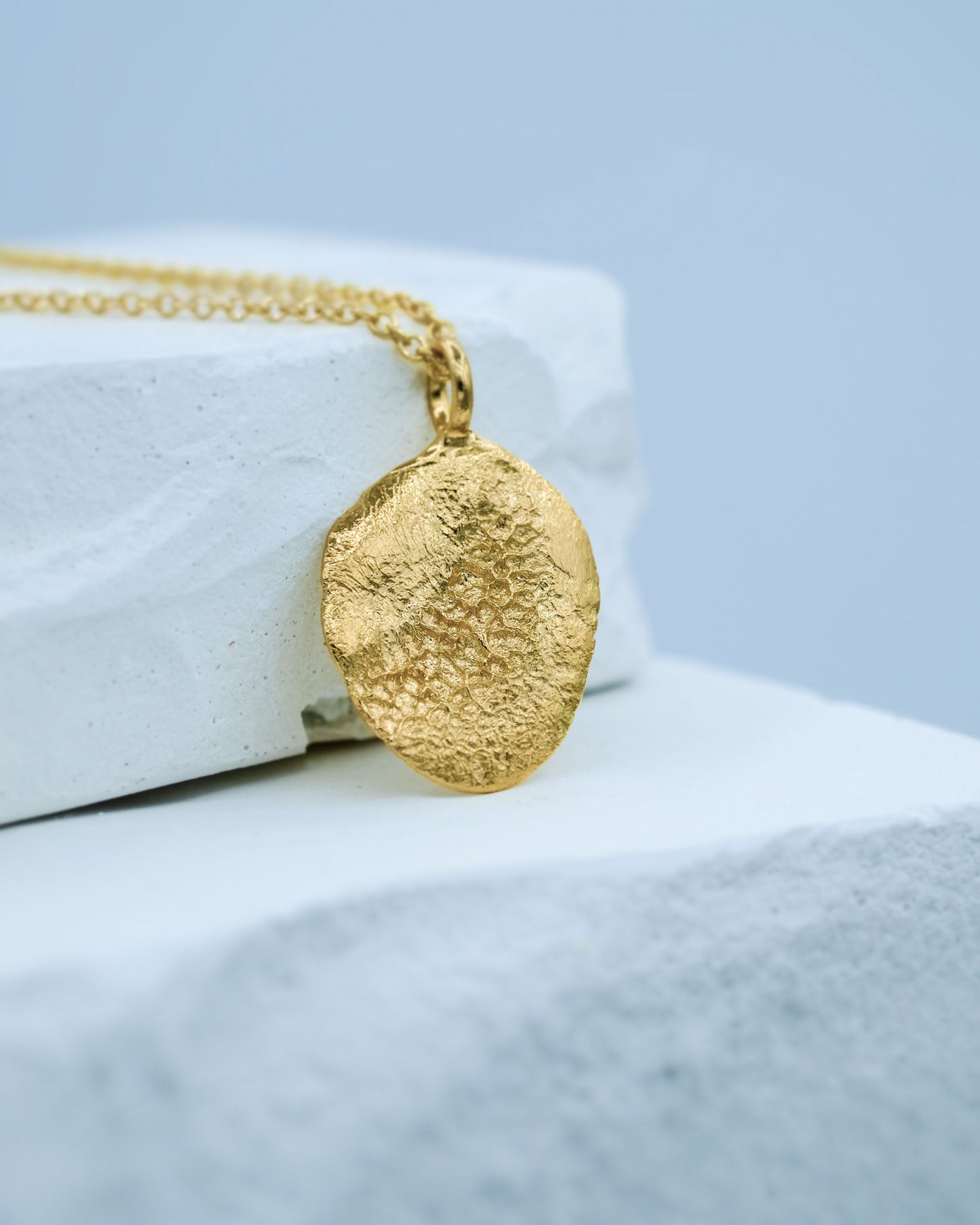 Fingerprint Necklace in solid gold on 1.5mm chain
