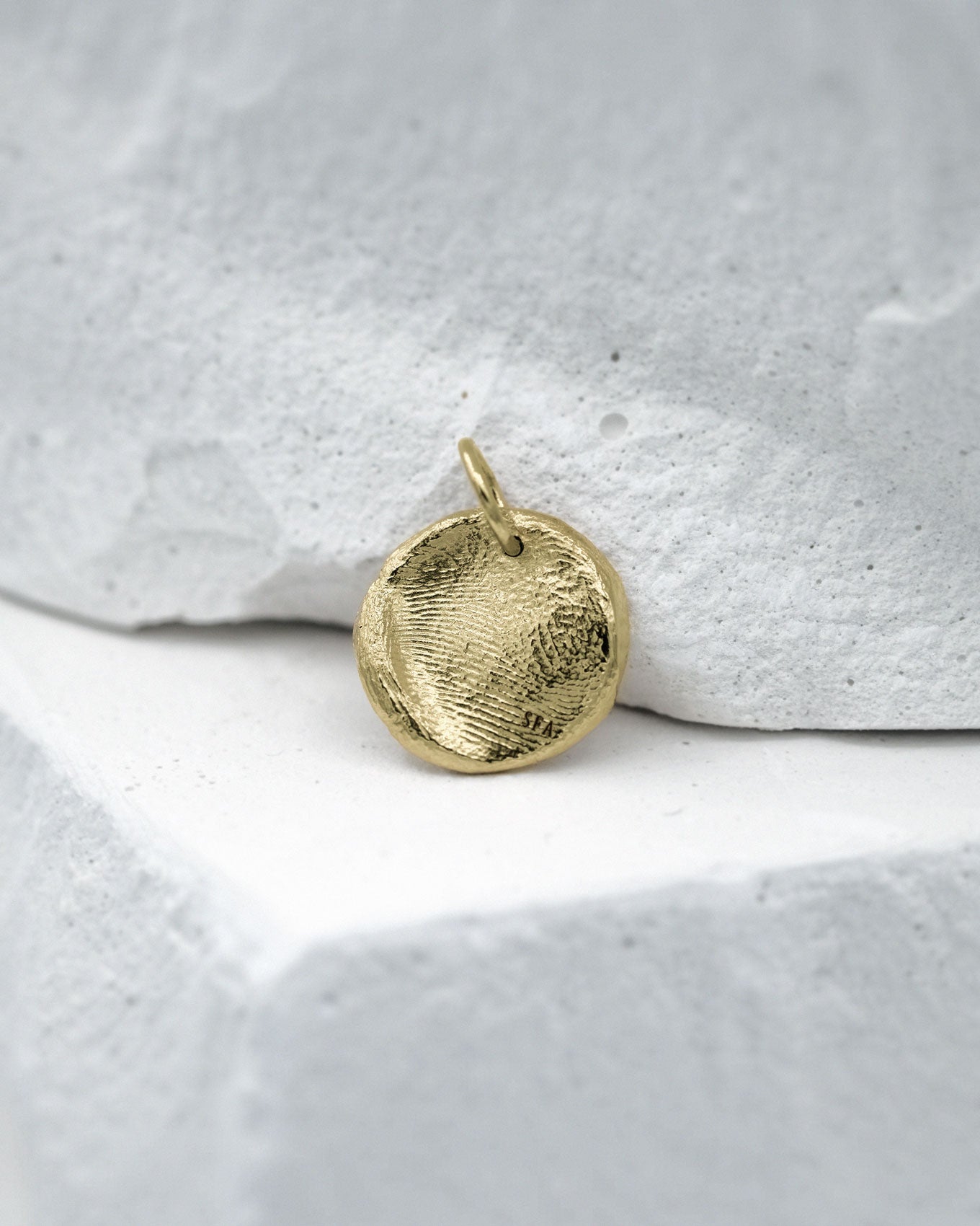 Mini Fingerprint Charm in solid gold