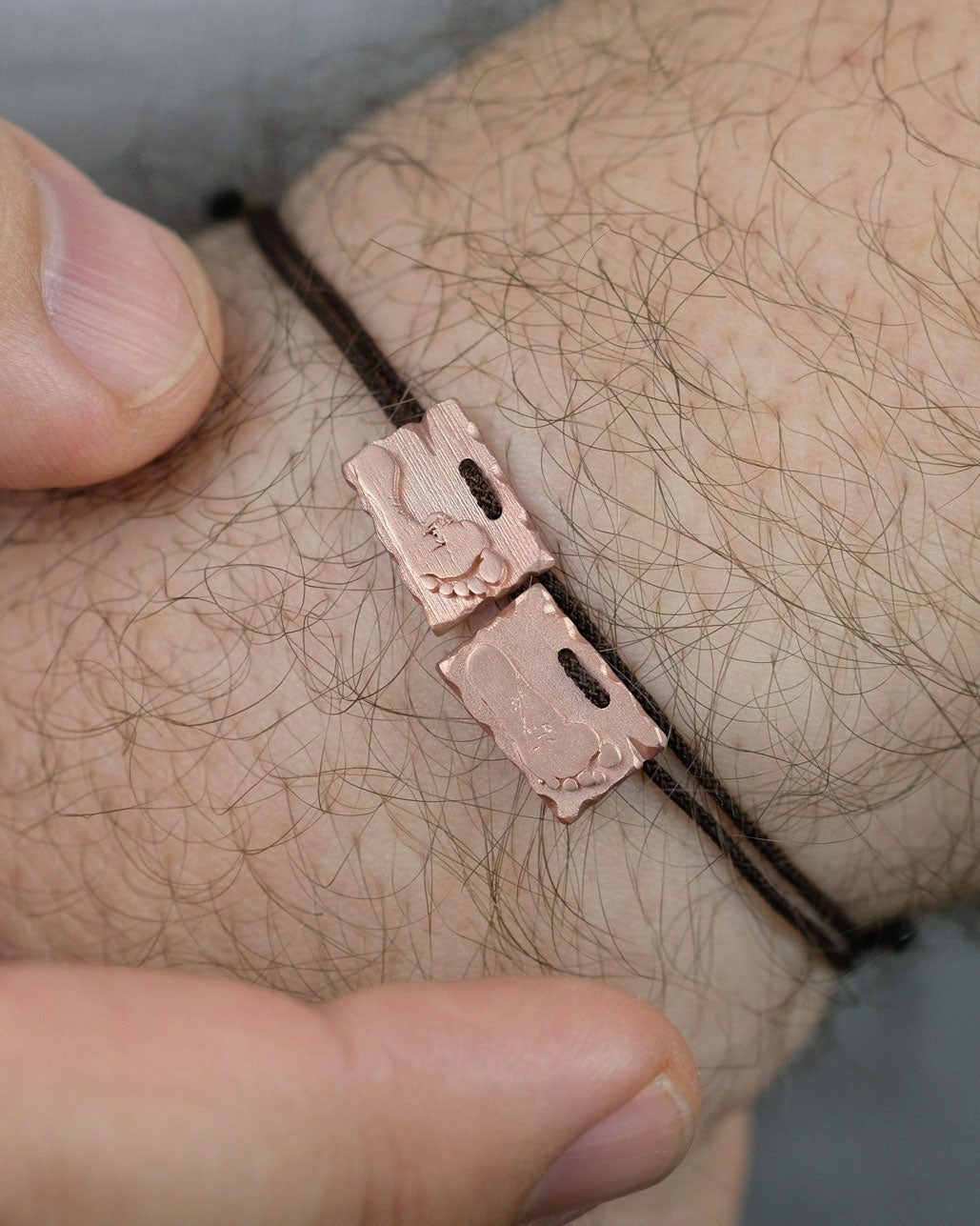 Footprint Roman Wristband