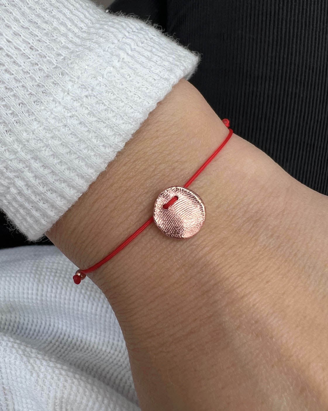 Mini Fingerprint Wristband in solid gold