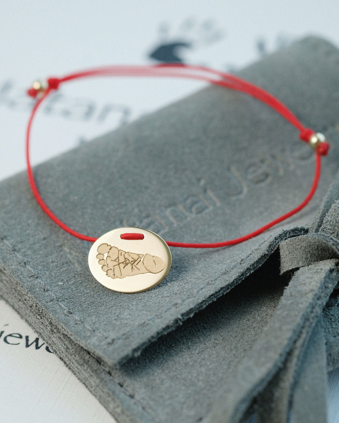 Handprint Wristband in 14K Gold