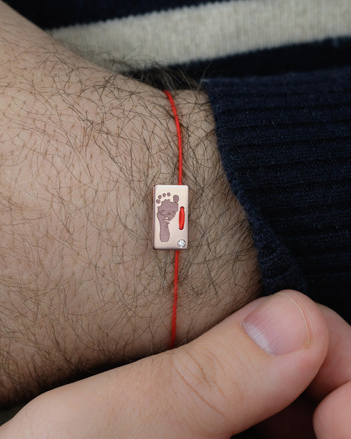 Footprint Wristband with a Diamond