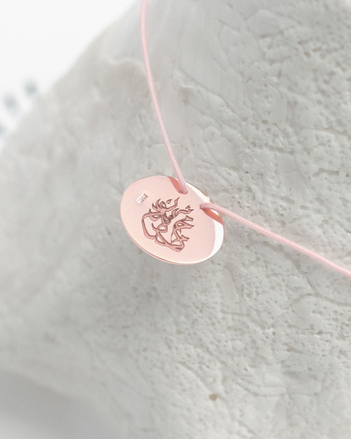 Handprint Wristband in 14K Gold