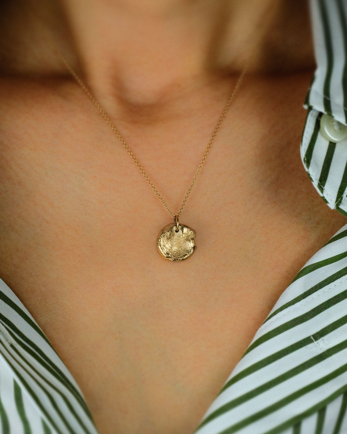 Mini Fingerprint Necklace in solid gold
