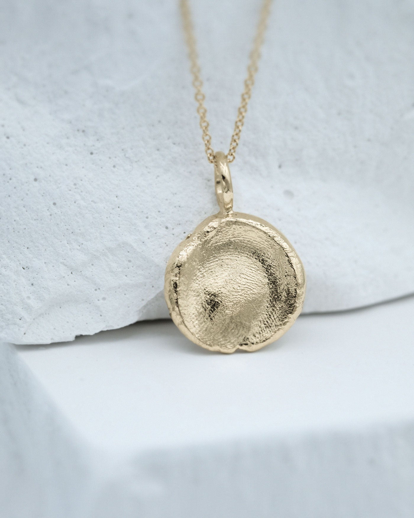 Fingerprint Necklace in solid gold