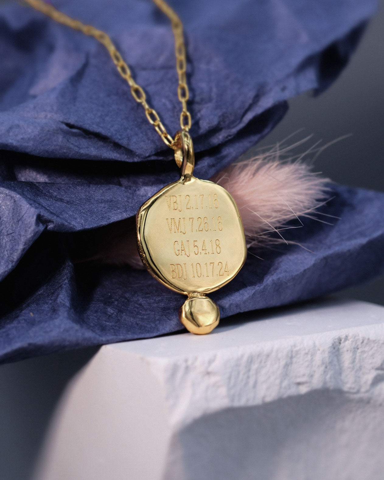 Handprints / Footprints Aureus Necklace with a diamond