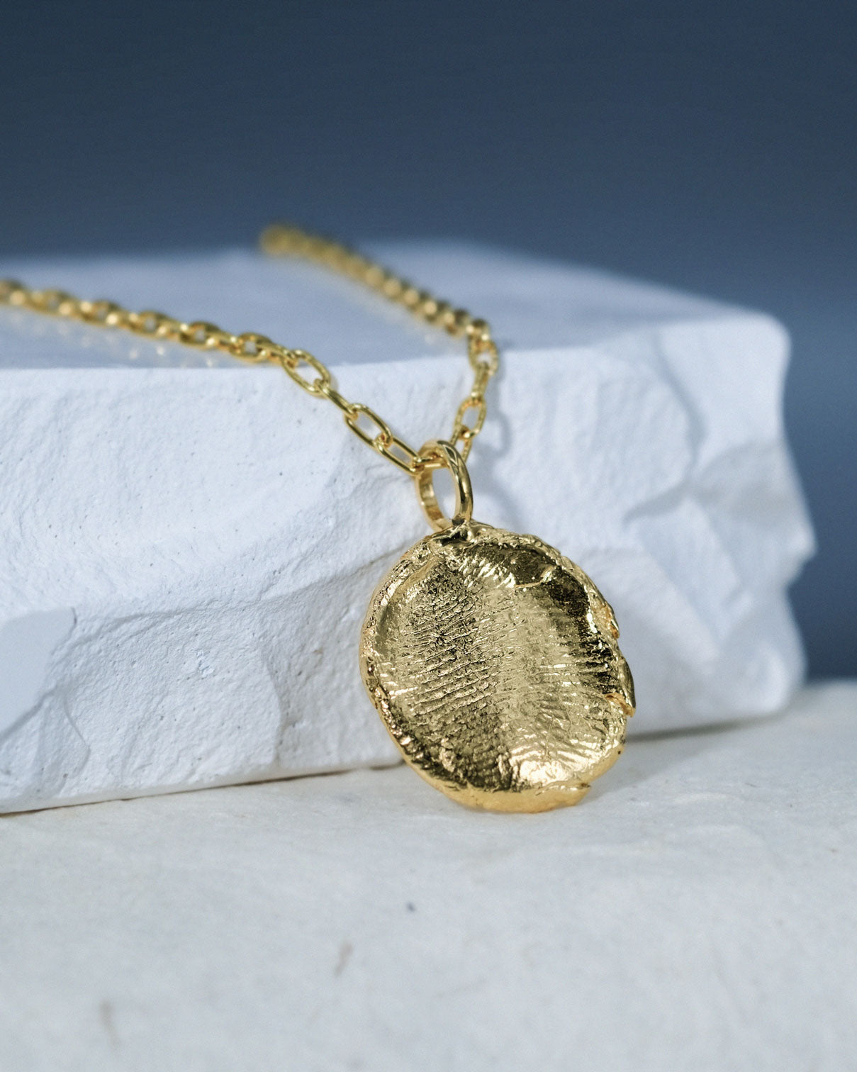Open Long Cable Fingerprint Necklace in solid gold