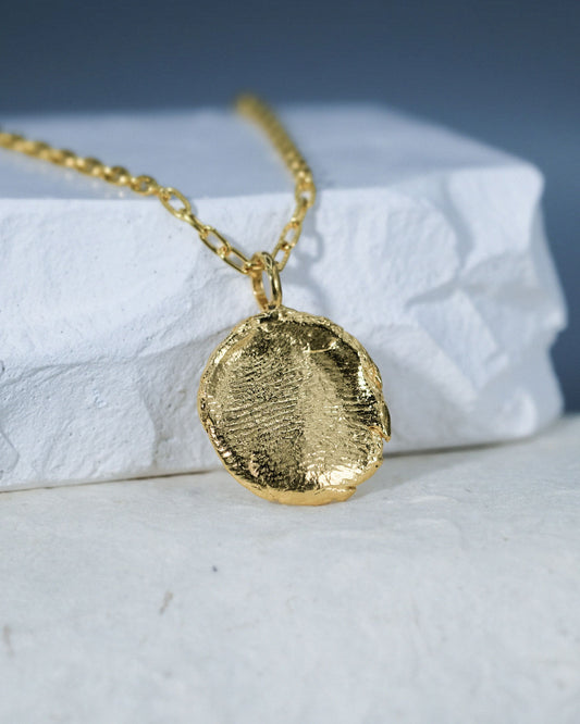 Open Long Cable Fingerprint Necklace in solid gold