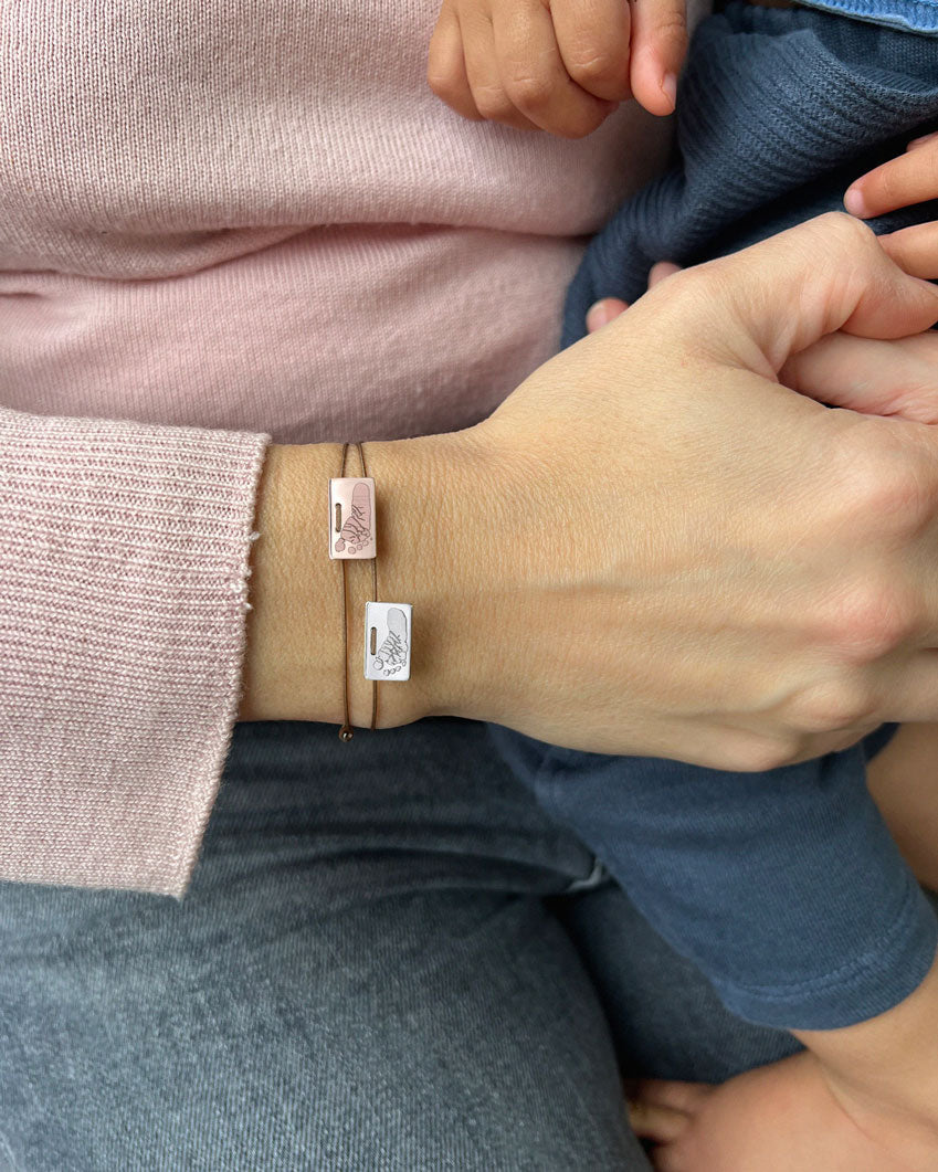 Footprint Wristband in 14K Gold